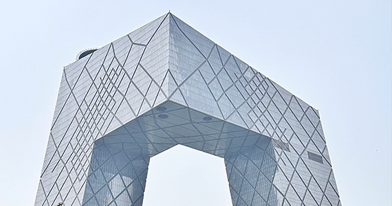 人工(gōng)智能(néng)硬件投入多(duō)少資金最好